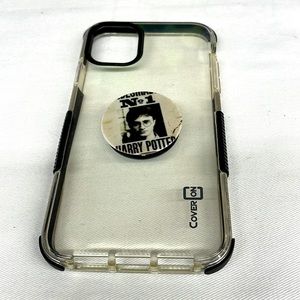 iPhone 11 flexible phone cas with Harry Potter pop socket